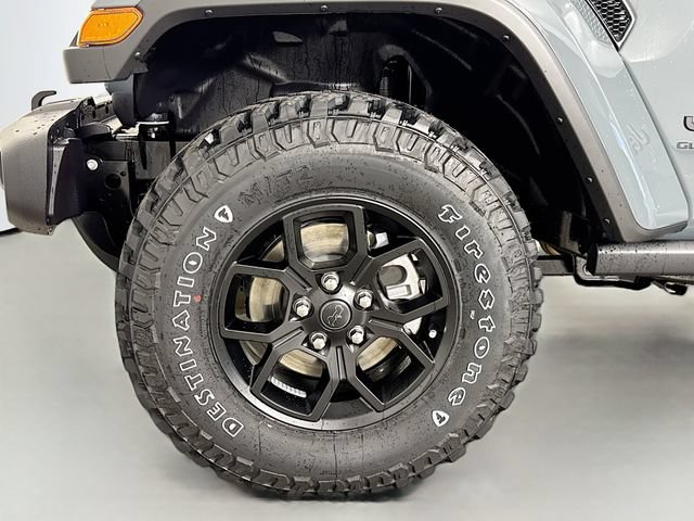 New 2026 Jeep Gladiator Sport AWD/4WD image 32