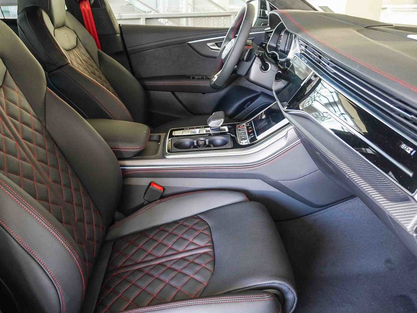 New 2026 Audi SQ8 Prestige AWD/4WD image 19