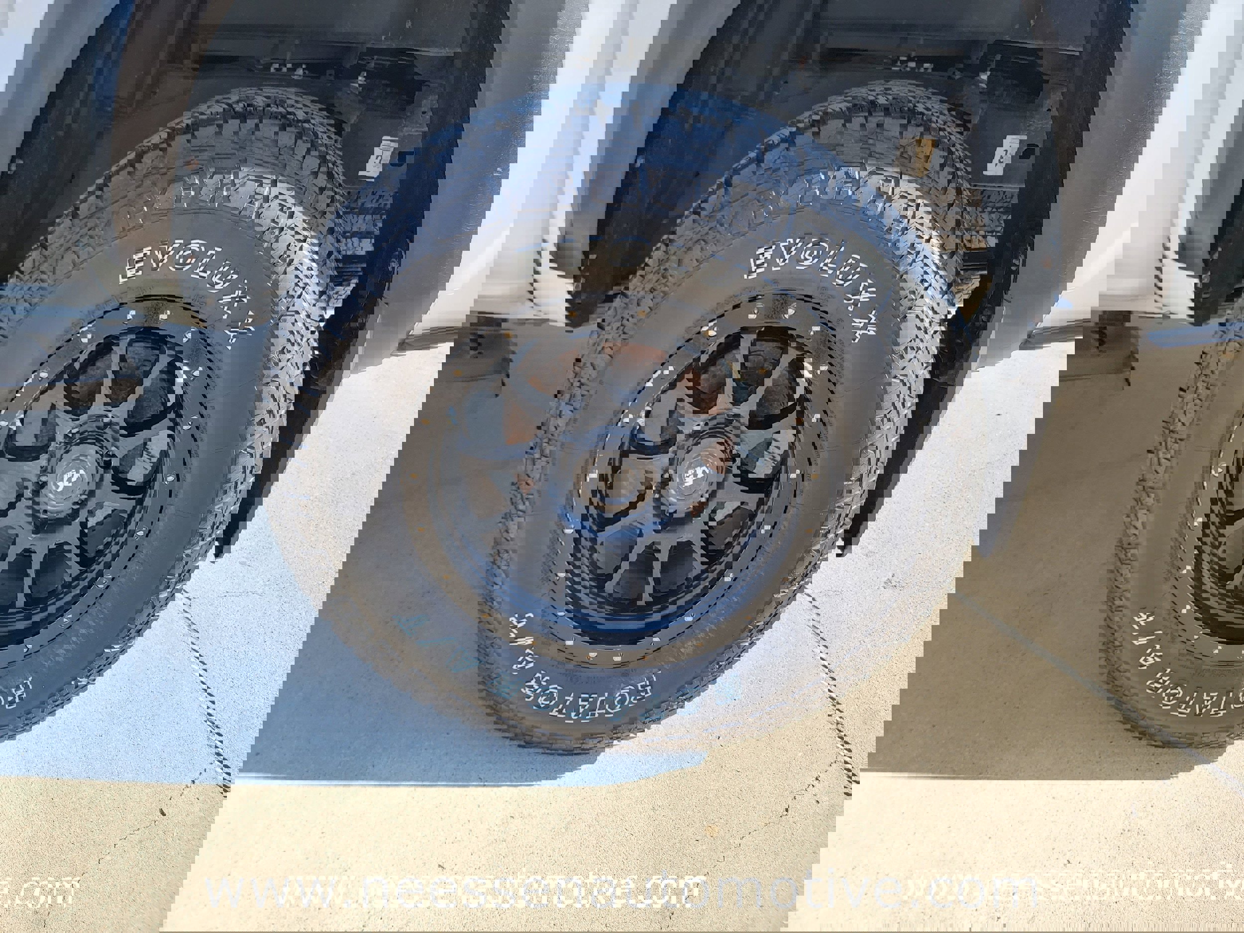 Used 2018 Toyota Tacoma TRD Off-Road w/ Technology Package image 94