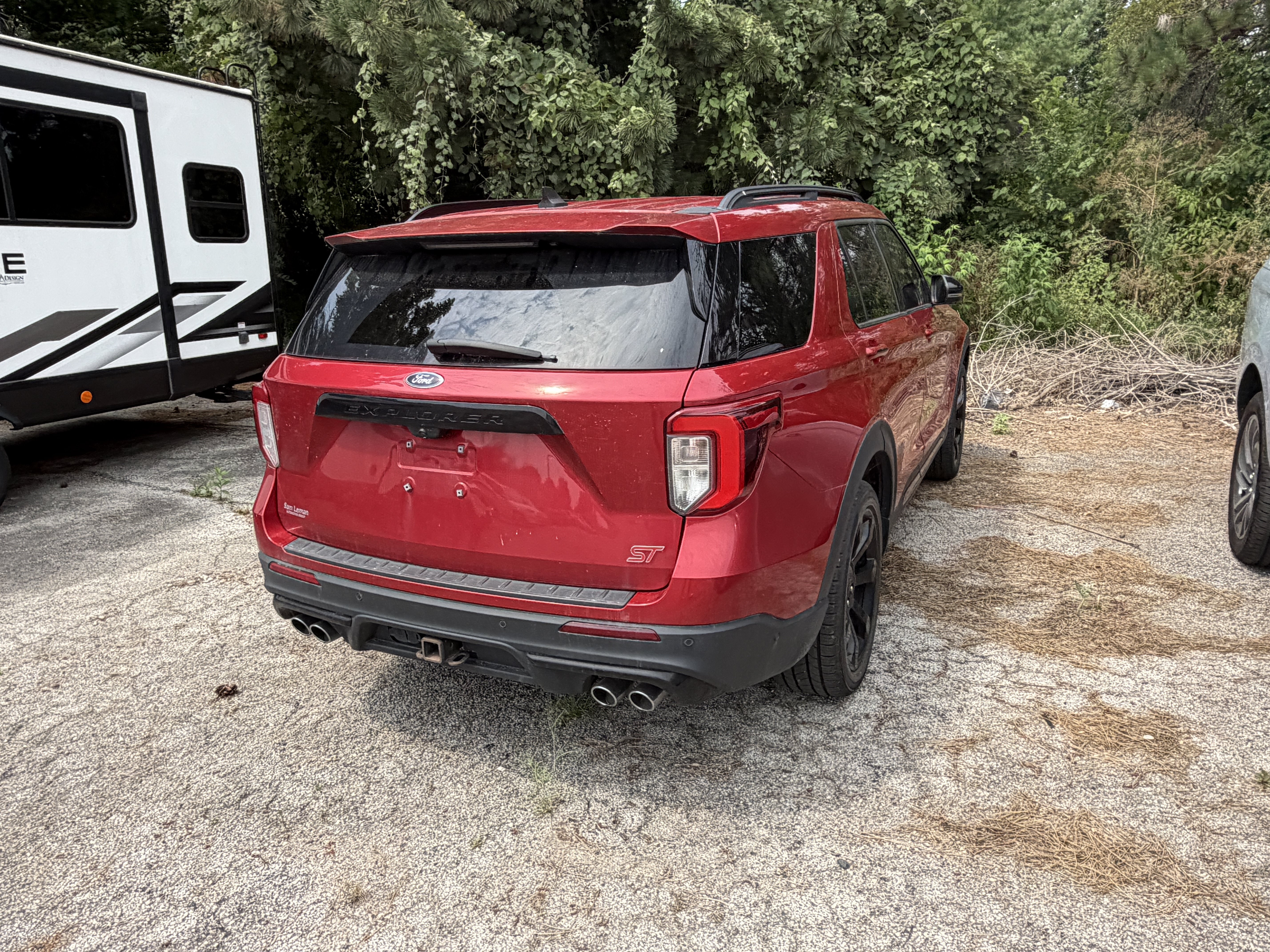 Used 2021 Ford Explorer ST w/ Equipment Group 401A AWD/4WD image 11