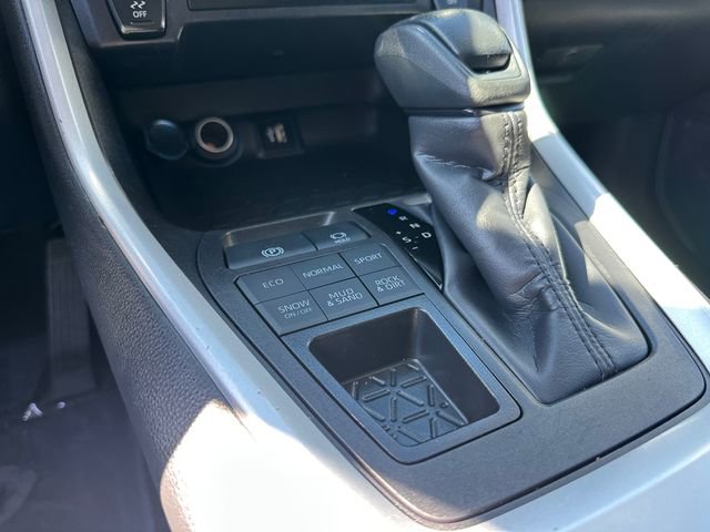 Certified 2024 Toyota RAV4 LE AWD/4WD image 30