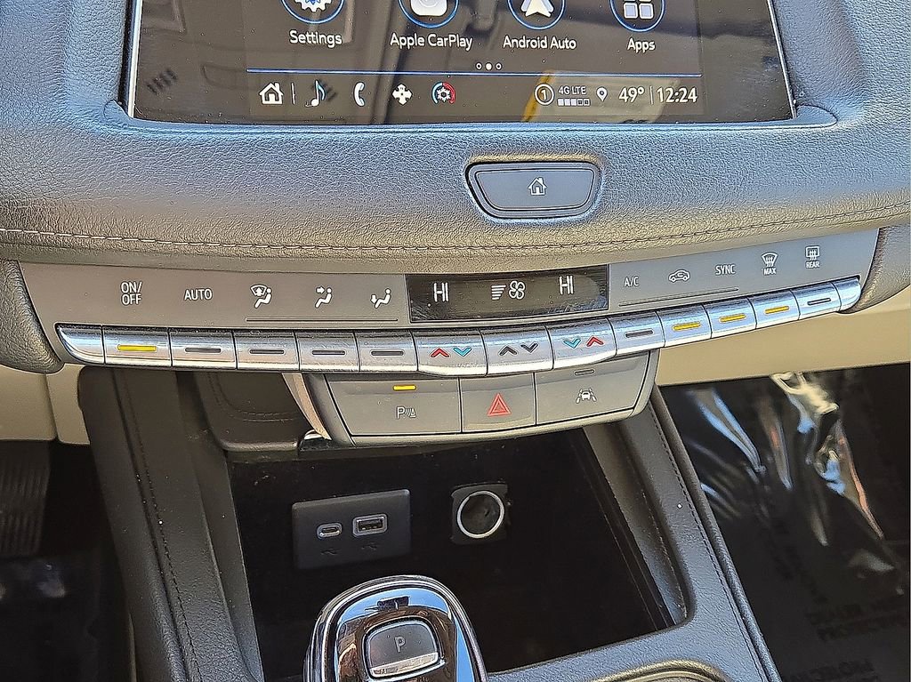 Used 2023 Cadillac XT4 Premium Luxury image 28