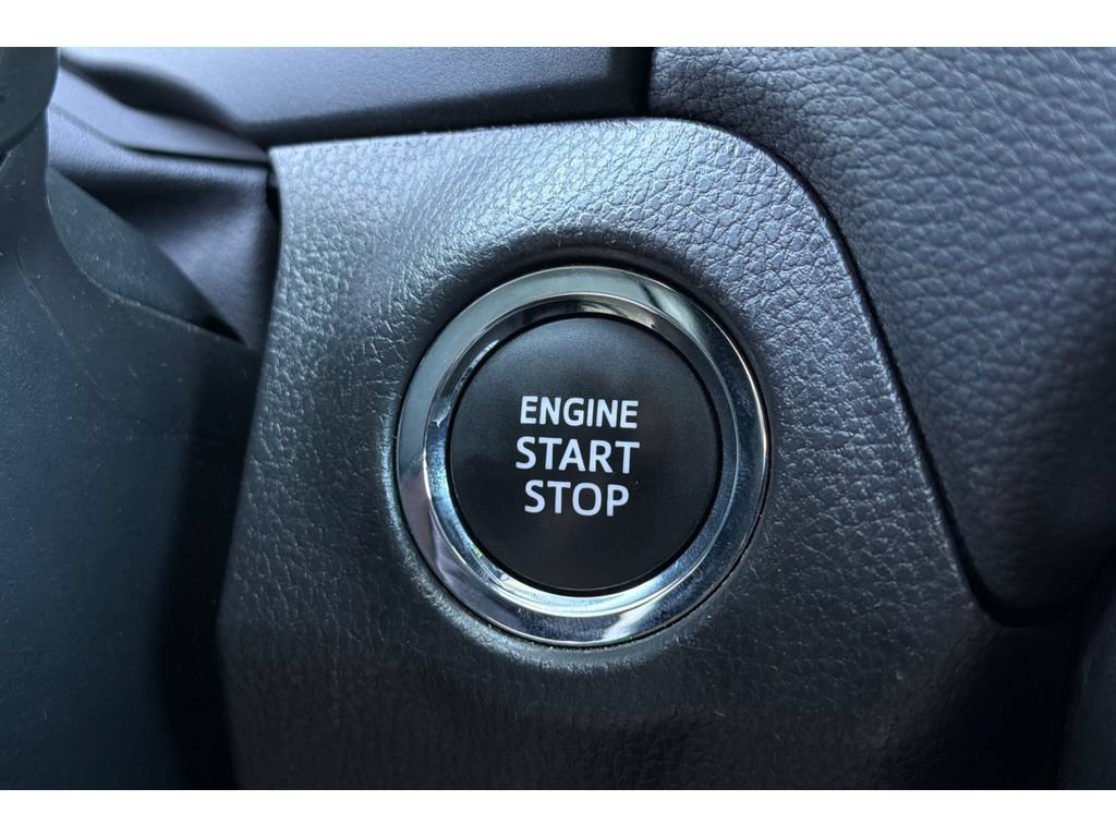 Certified 2025 Toyota RAV4 XLE AWD/4WD image 24