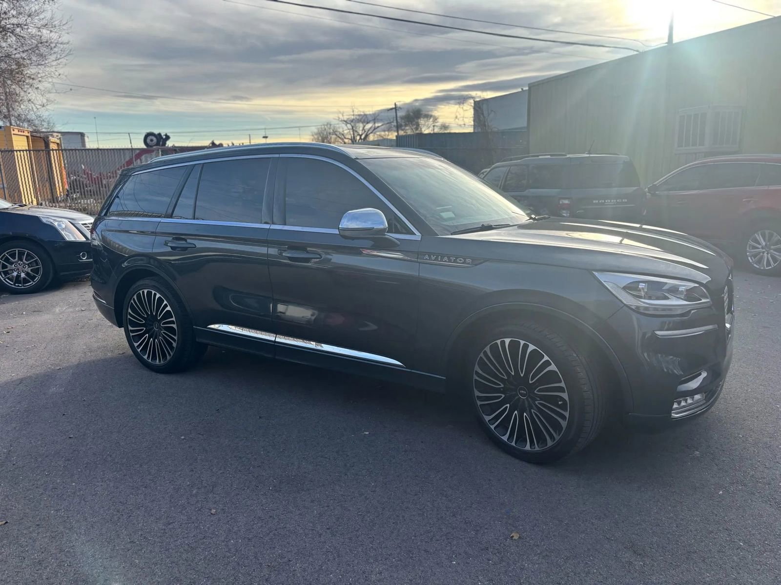 Used 2020 Lincoln Aviator Black Label image 3