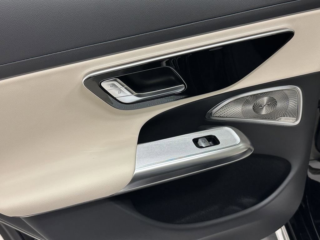 New 2026 Mercedes-Benz E 350 4MATIC Sedan image 27