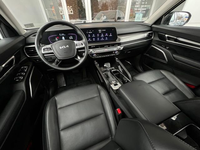 Used 2024 Kia Telluride S w/ S Sunroof Package image 23