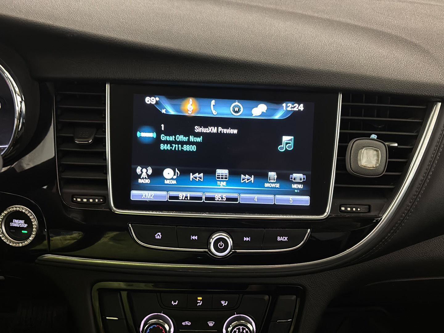 Used 2019 Buick Encore Preferred AWD/4WD image 21