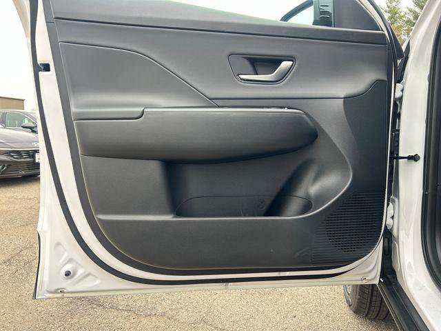 New 2026 Hyundai Kona SEL Premium AWD/4WD image 12