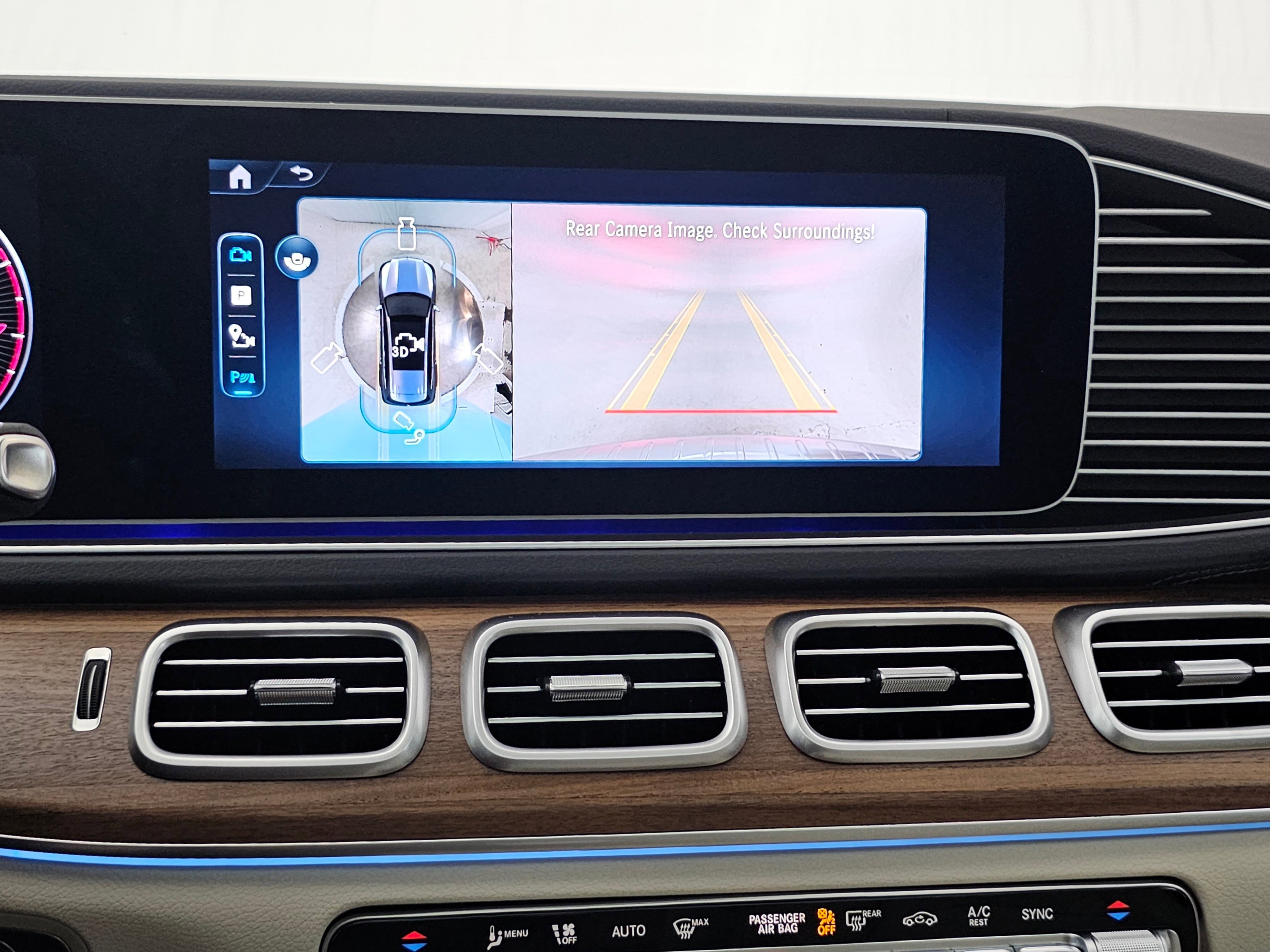New 2026 Mercedes-Benz GLS 450 4MATIC image 32