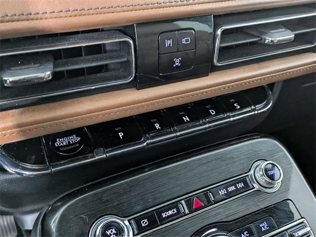 Used 2021 Lincoln Nautilus Reserve image 15