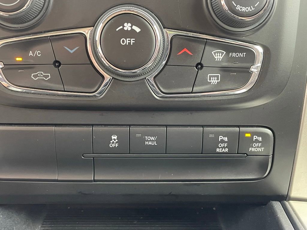 Used 2018 RAM 1500 Big Horn AWD/4WD image 36