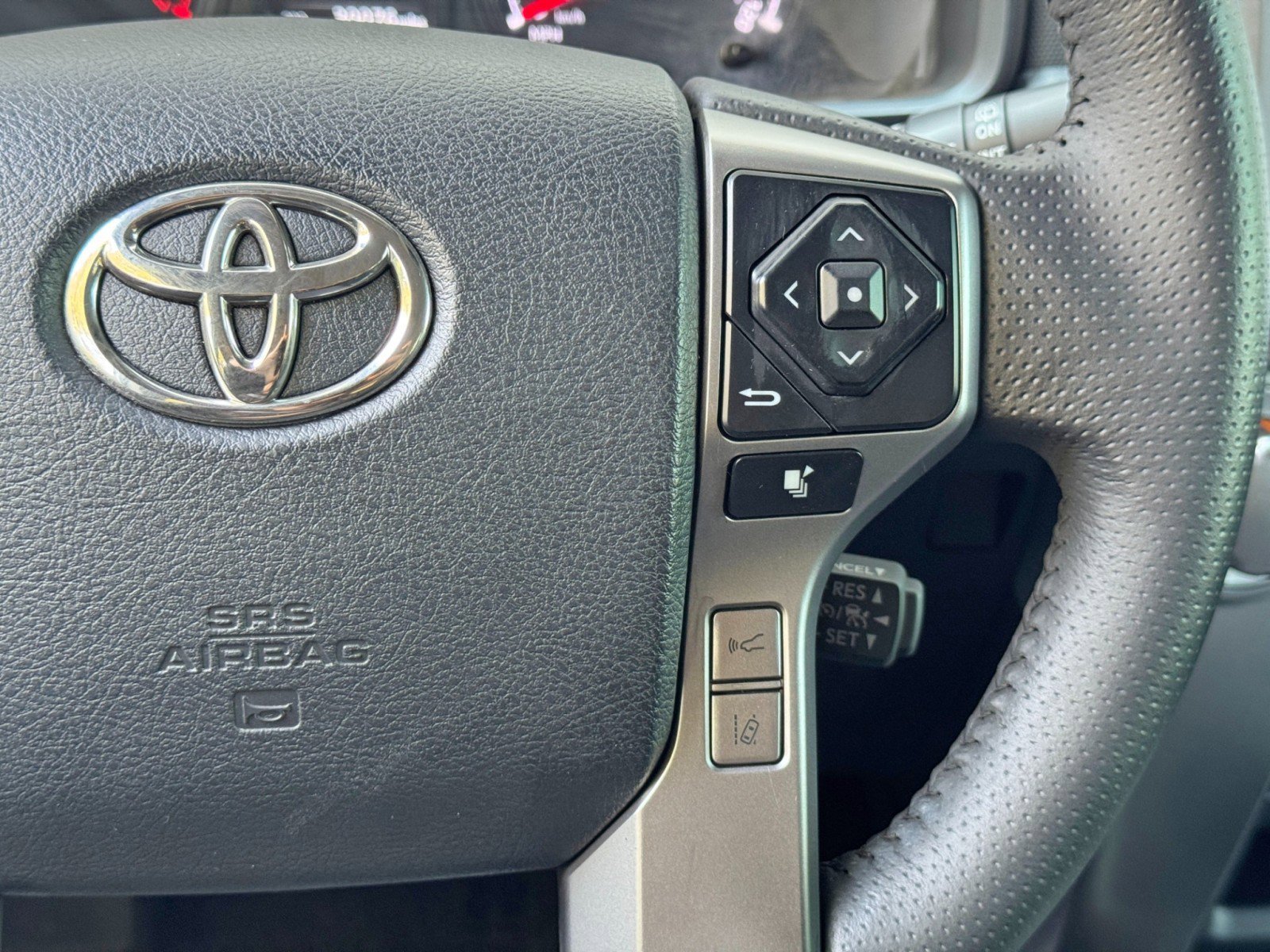 Used 2021 Toyota 4Runner SR5 image 21