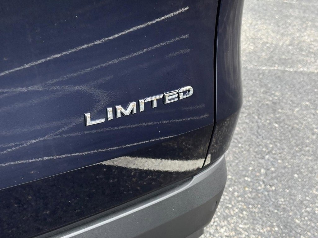 Certified 2025 Toyota Grand Highlander Limited image 8