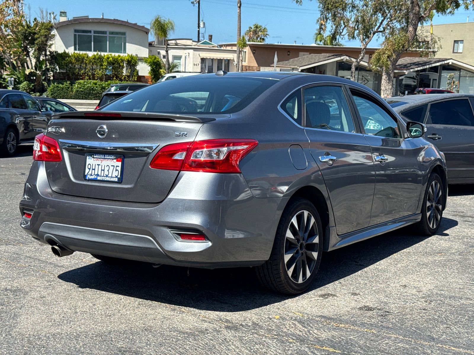 Used 2017 Nissan Sentra SR FWD image 8
