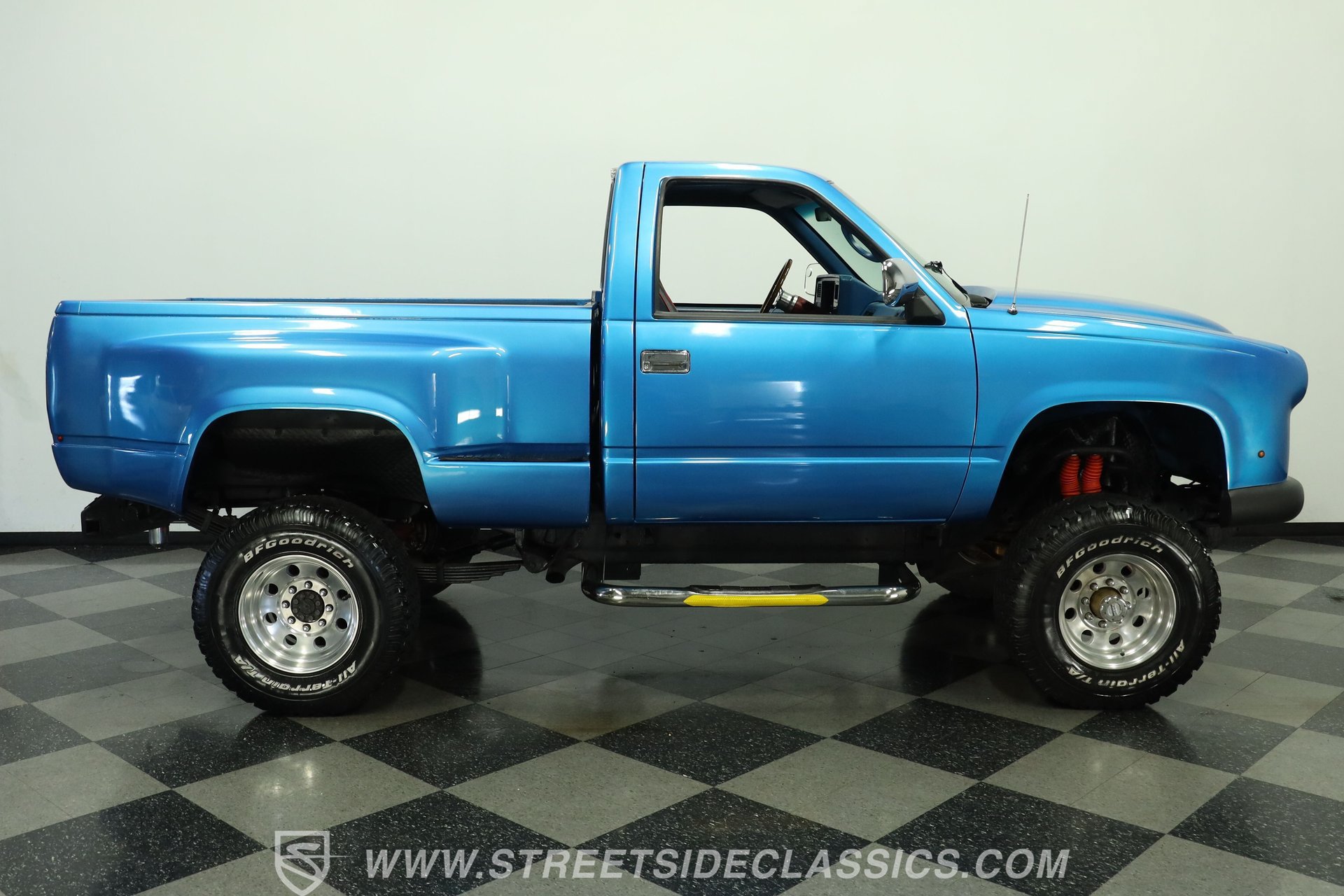 Used 1988 Chevrolet Silverado 1500 4x4 Regular Cab image 12