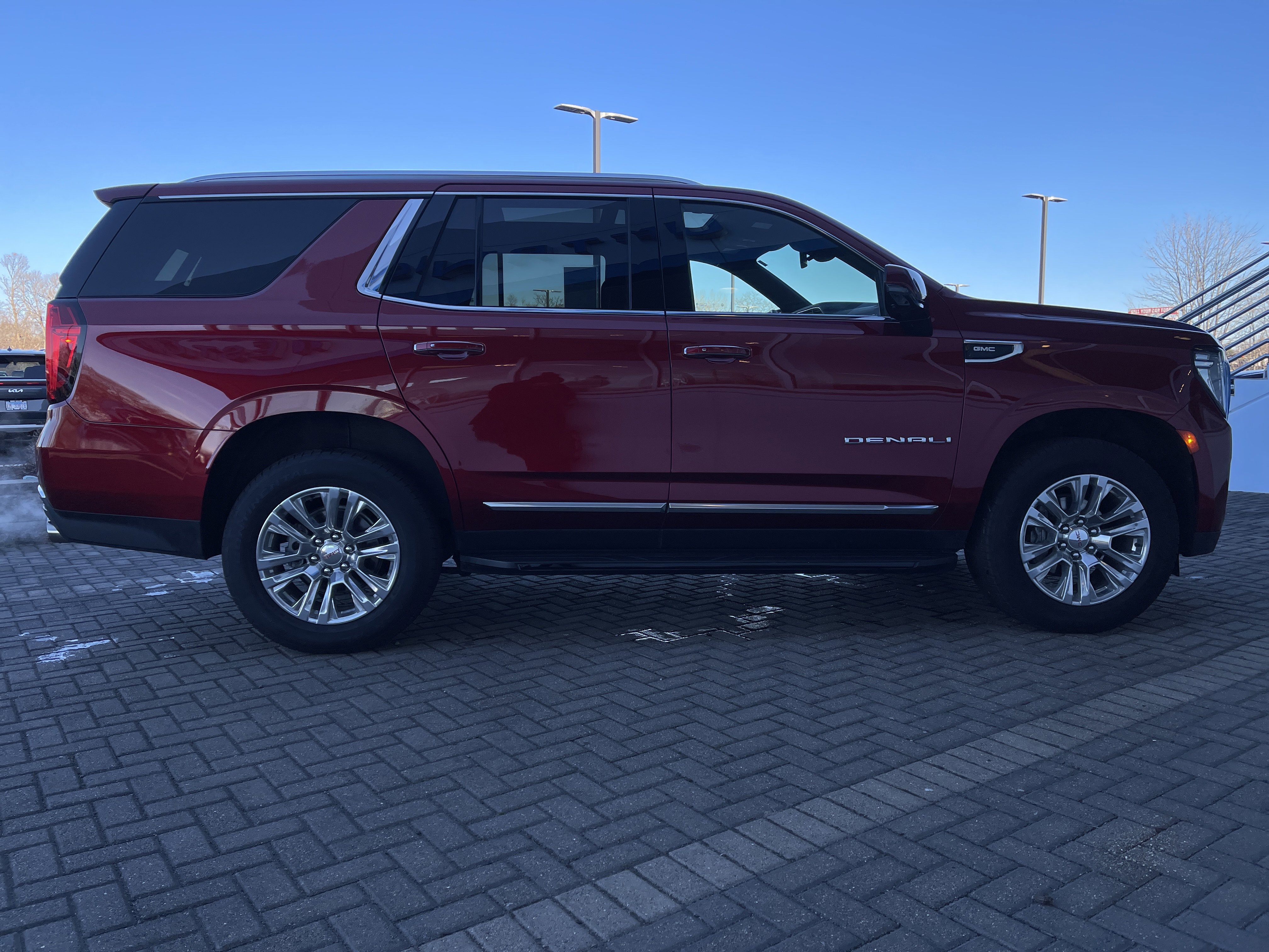 Used 2024 GMC Yukon Denali w/ Max Trailering Package image 6