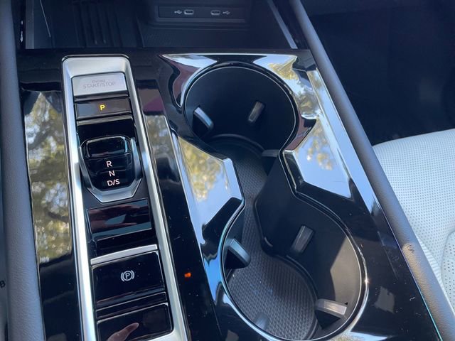 New 2025 Volkswagen Atlas Cross Sport SEL Premium R-Line image 17