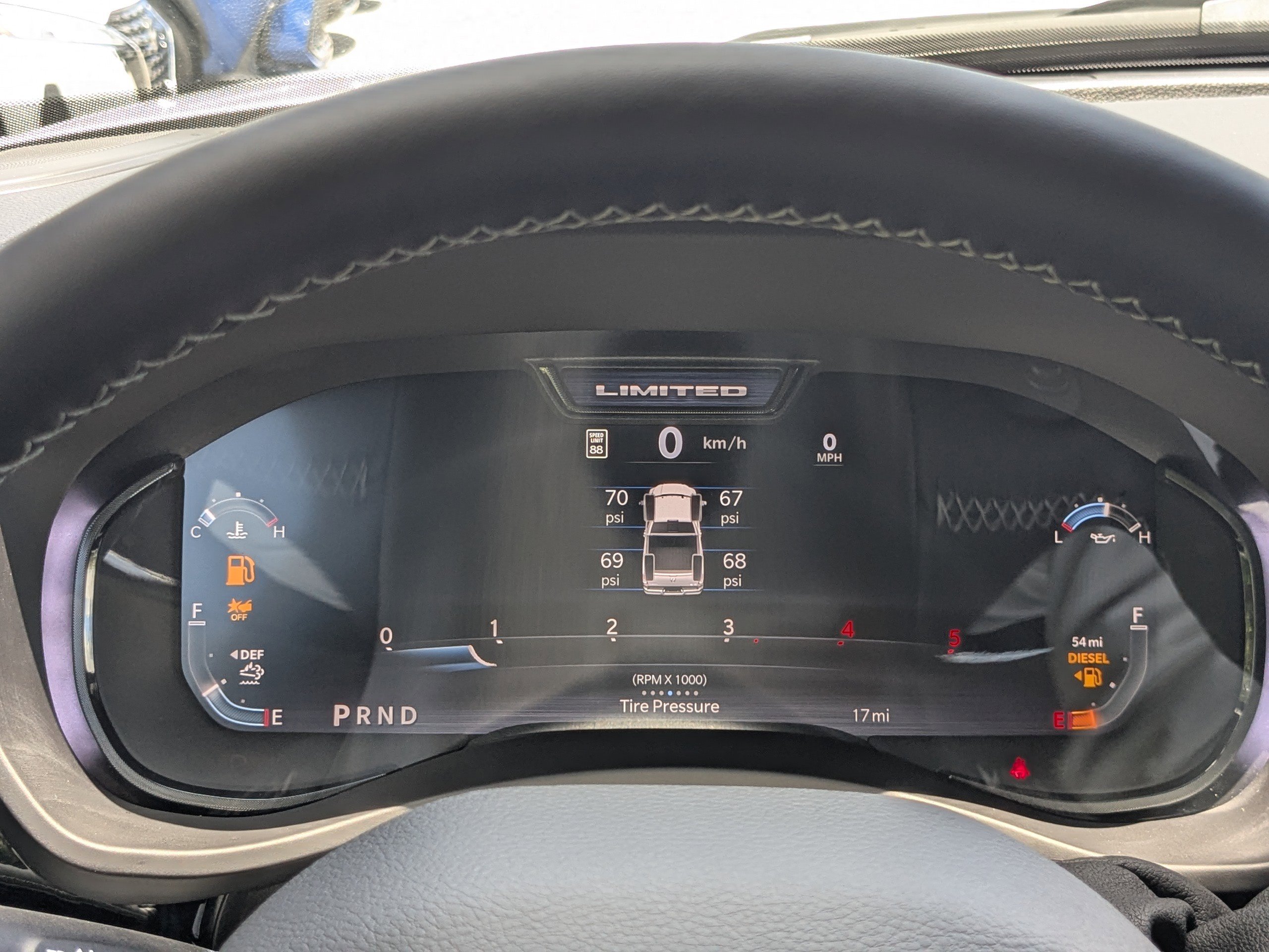 New 2025 RAM 2500 Limited image 27