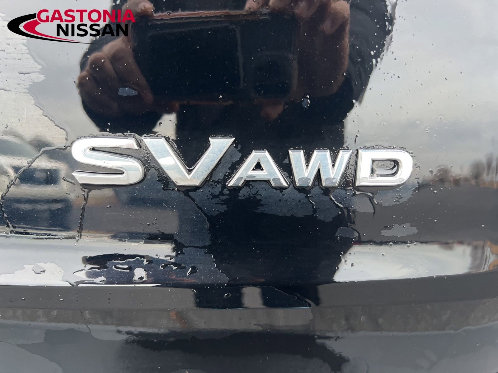 Used 2023 Nissan Rogue SV image 17