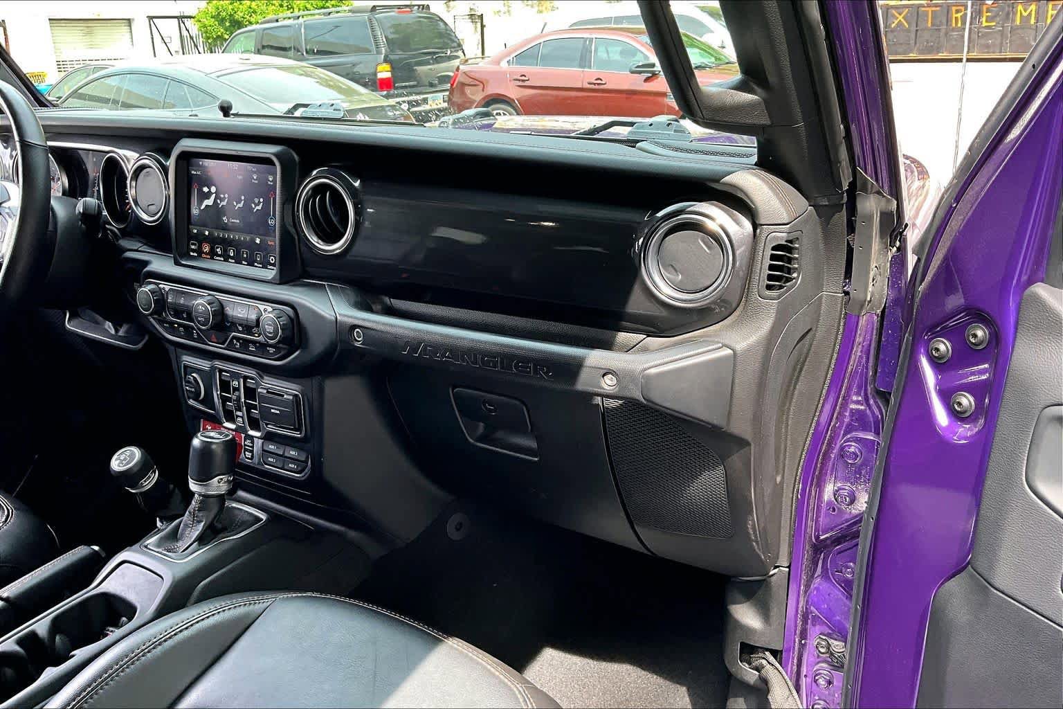 Used 2023 Jeep Wrangler Unlimited Rubicon 392 w/ Trailer Tow Package AWD/4WD image 19