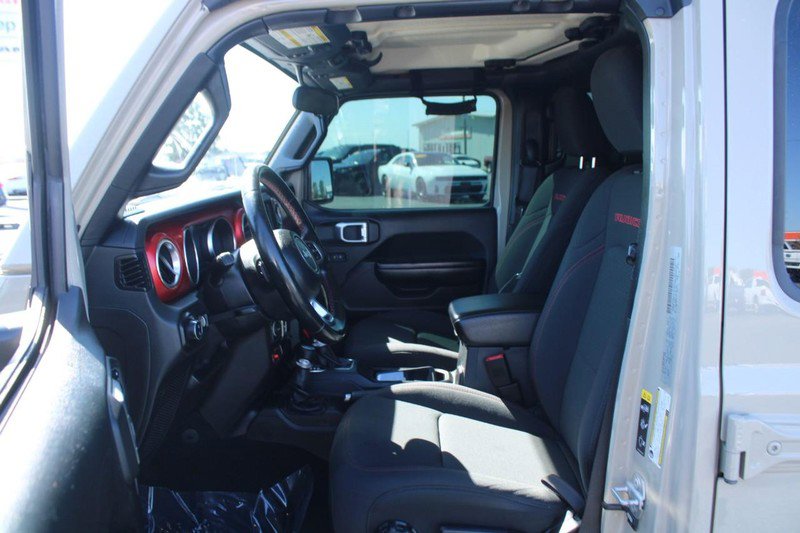 Used 2020 Jeep Gladiator Rubicon w/ Trailer Tow Package AWD/4WD image 8