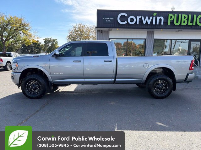 Used 2022 RAM 3500 Laramie AWD/4WD image 8