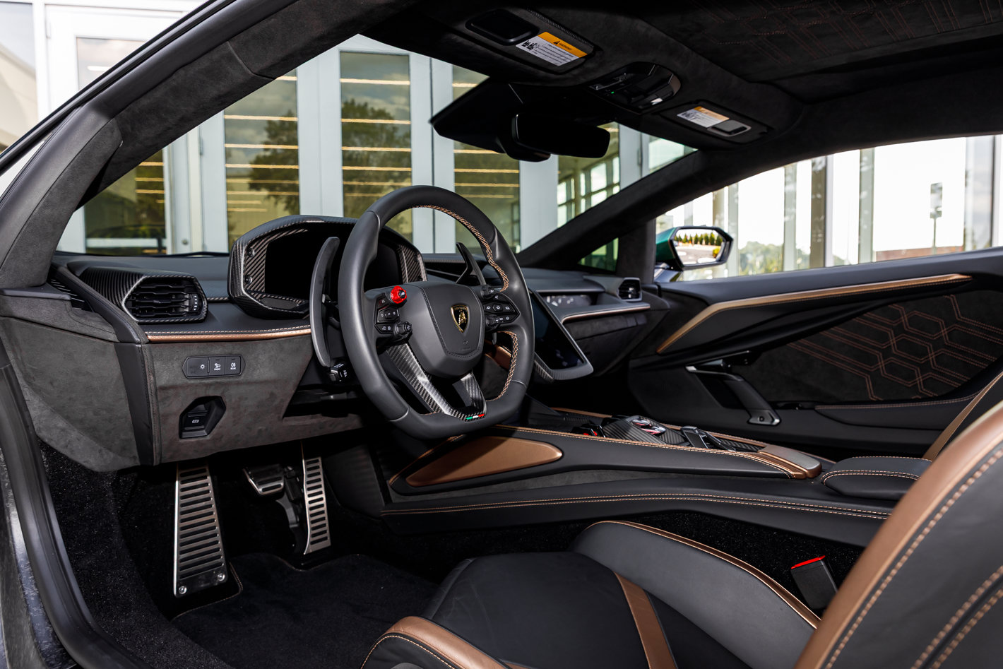 Used 2024 Lamborghini Revuelto AWD/4WD image 71