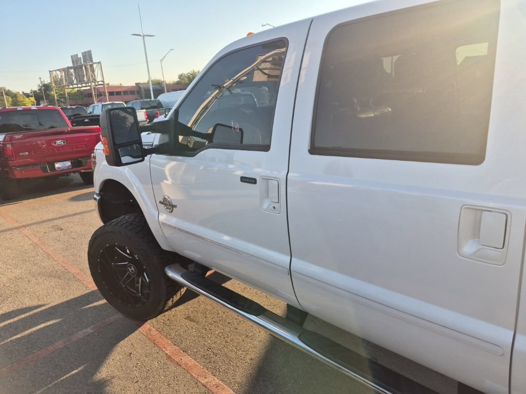 Used 2016 Ford F250 Lariat w/ Lariat Interior Package AWD/4WD image 11