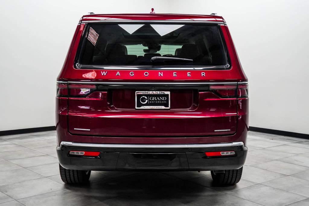 Used 2022 Jeep Wagoneer Series III w/ Premium Group I AWD/4WD image 16