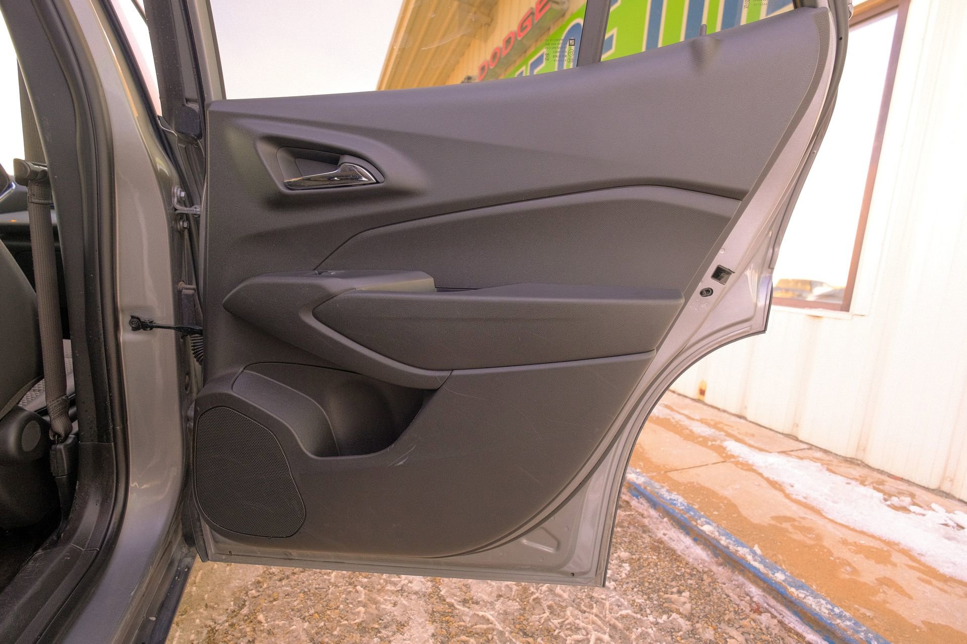 Used 2025 Chevrolet Trax LT image 19