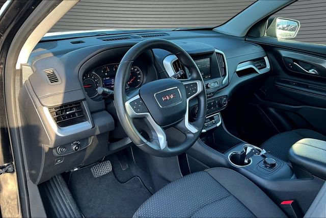 Used 2023 GMC Terrain SLE w/ Elevation Edition AWD/4WD image 16