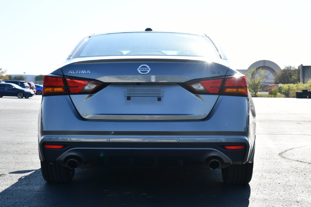 Used 2022 Nissan Altima 2.5 SR FWD image 6