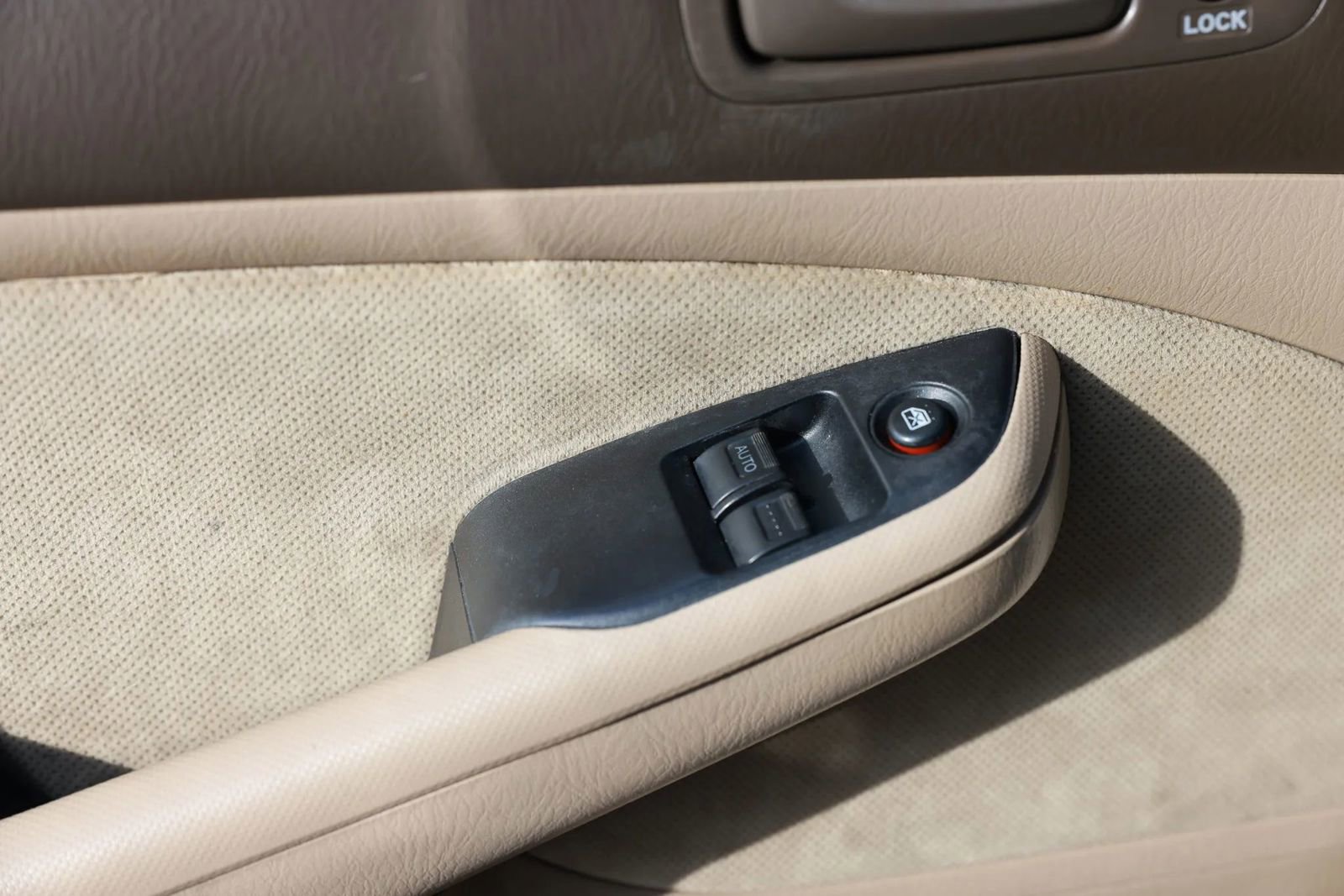 Used 2003 Honda Civic LX image 40