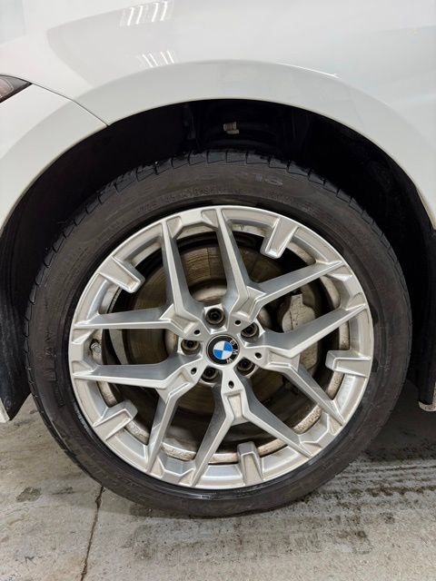 Used 2025 BMW 330i xDrive Sedan image 12