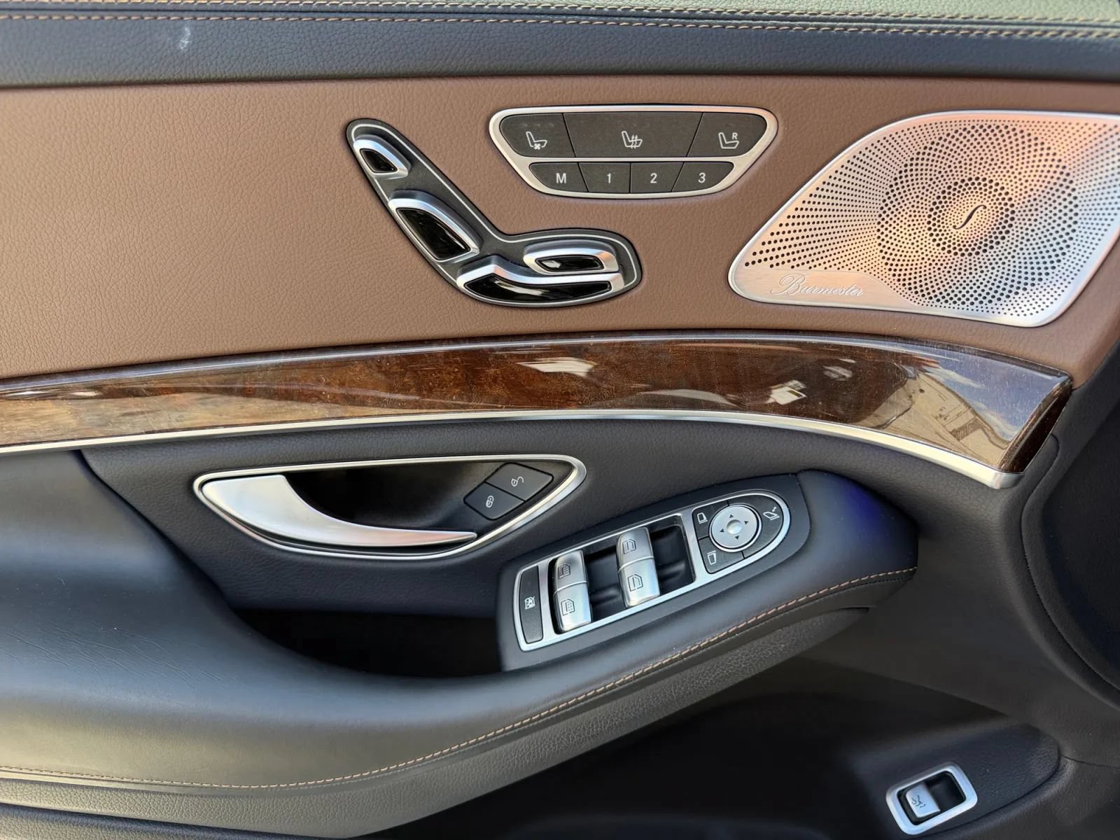 Used 2019 Mercedes-Benz S 560 4MATIC Sedan image 14