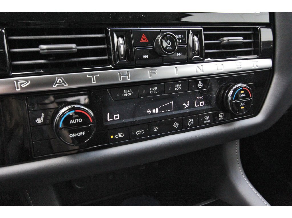 New 2026 Nissan Pathfinder SL w/ SL Premium Package (P04) FWD image 25