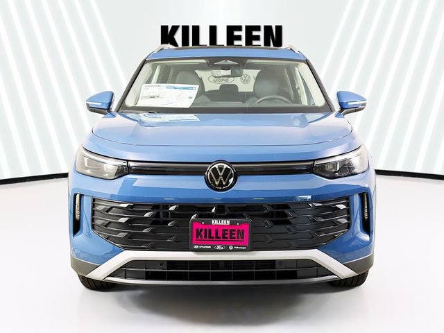 New 2026 Volkswagen Tiguan SE FWD image 2