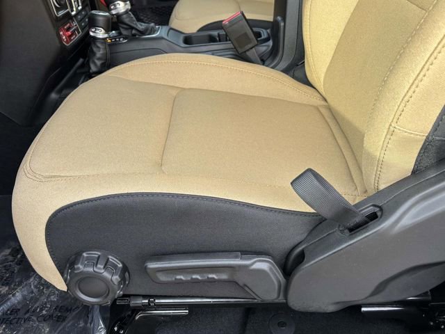 New 2026 Jeep Gladiator Sport image 9