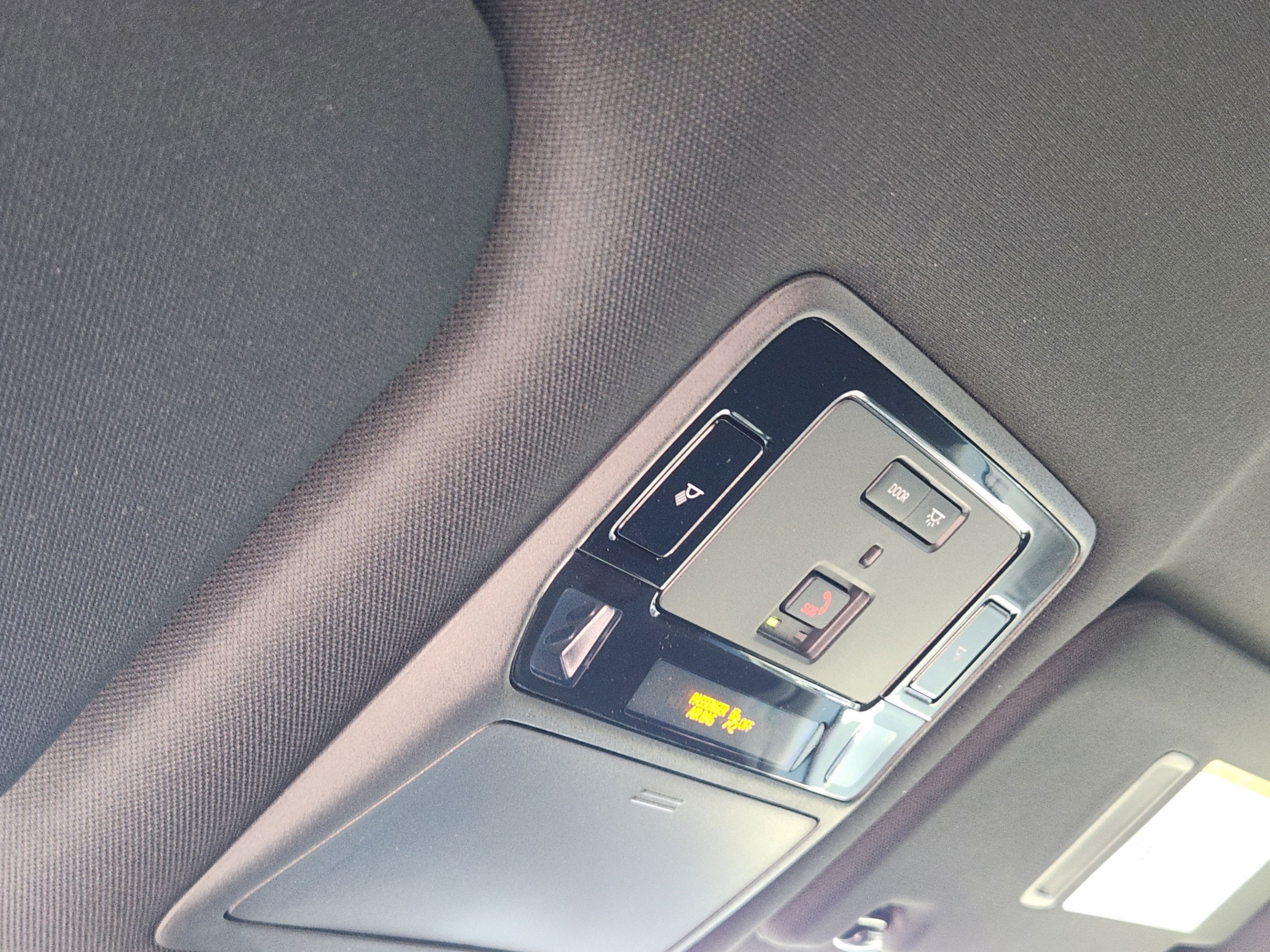 New 2026 Lexus TX 500h AWD image 17