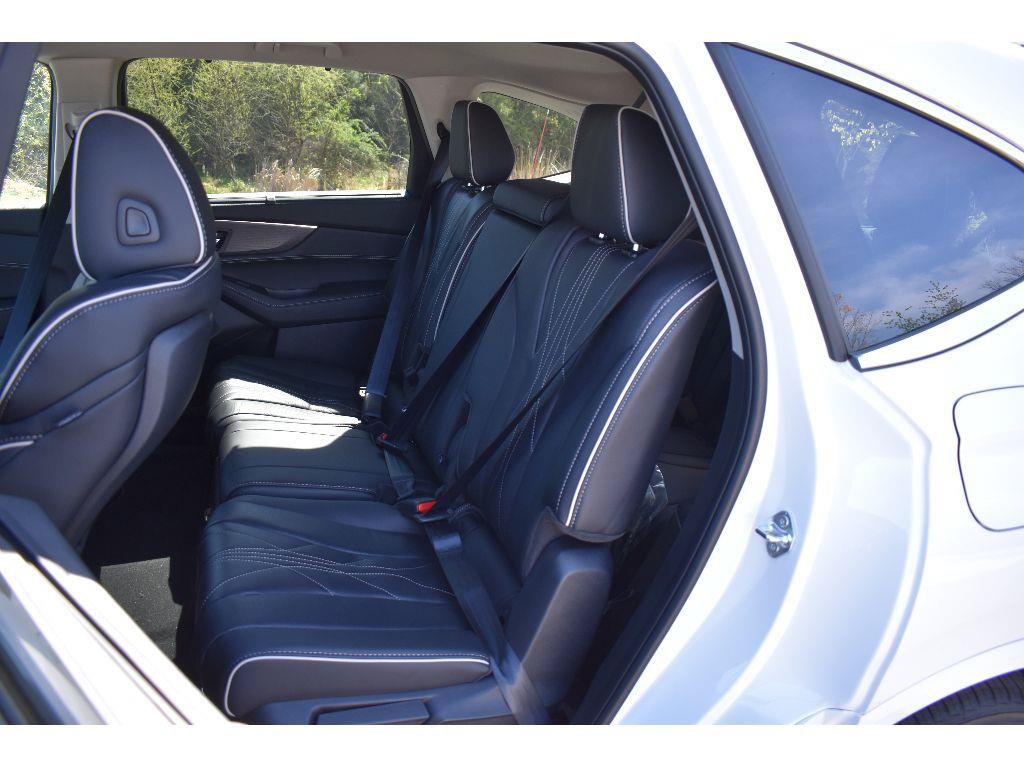 New 2026 Acura MDX w/ Advance Package AWD/4WD image 31