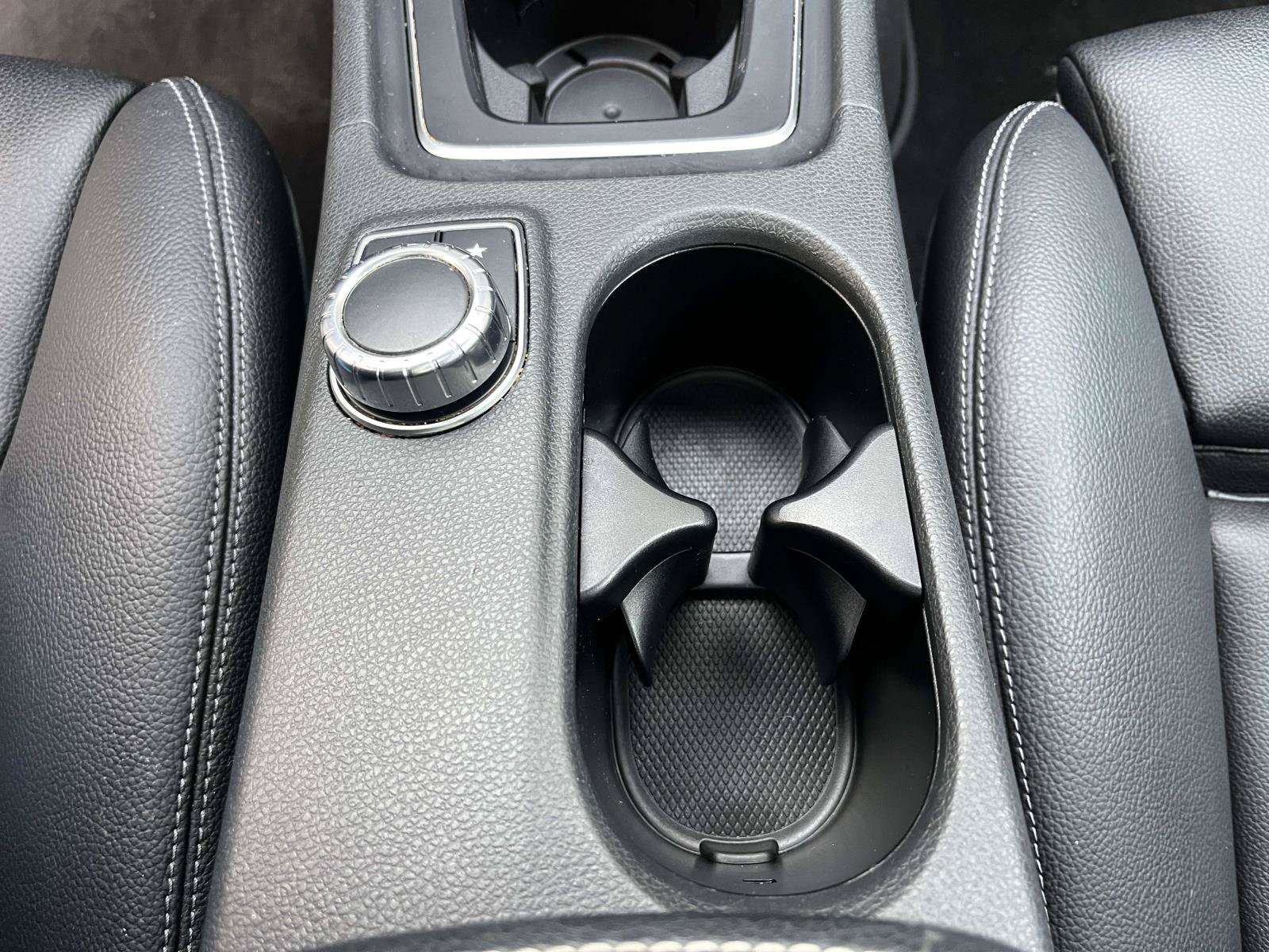 Used 2019 Mercedes-Benz GLA 250 4MATIC image 35