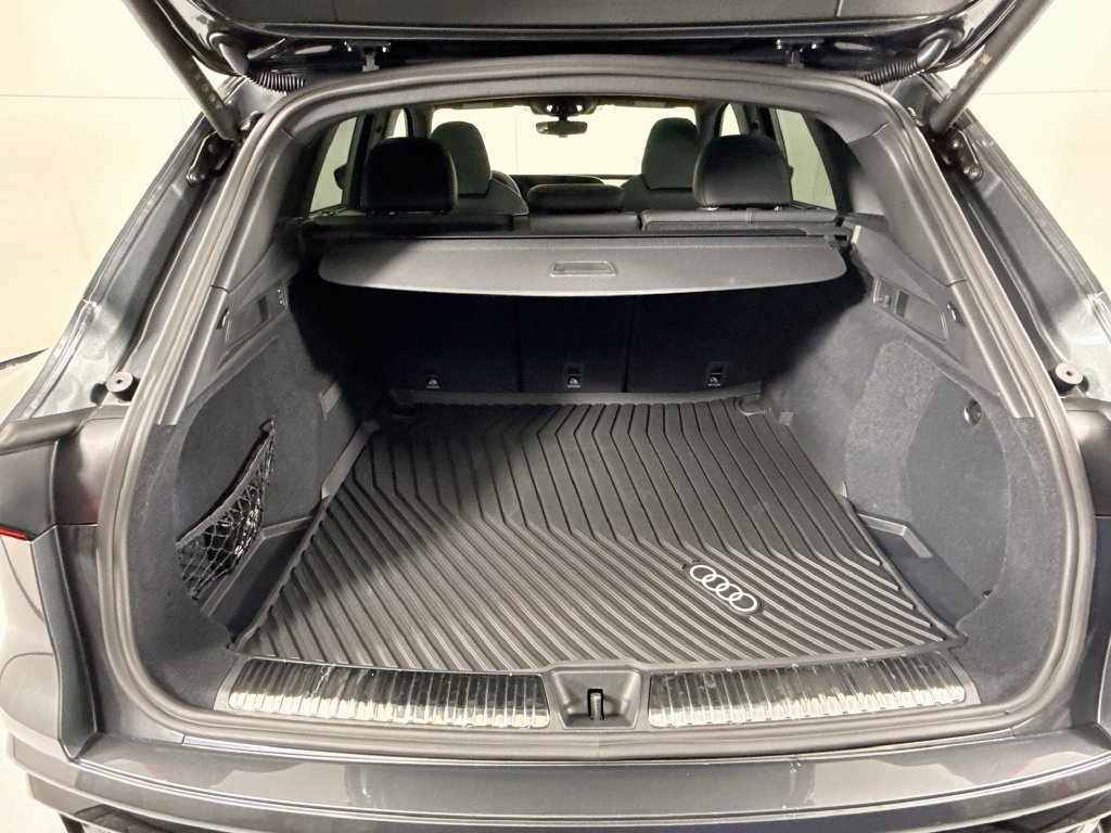 New 2026 Audi SQ5 Premium Plus AWD/4WD image 30