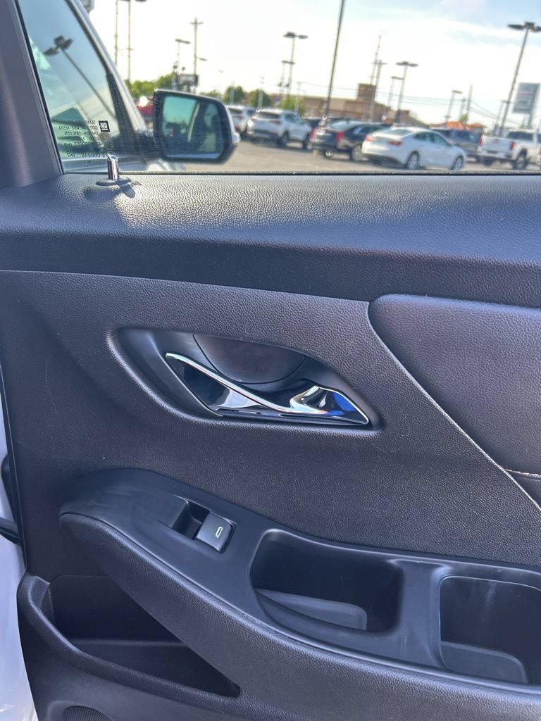 Used 2019 Chevrolet Traverse LT AWD/4WD image 54