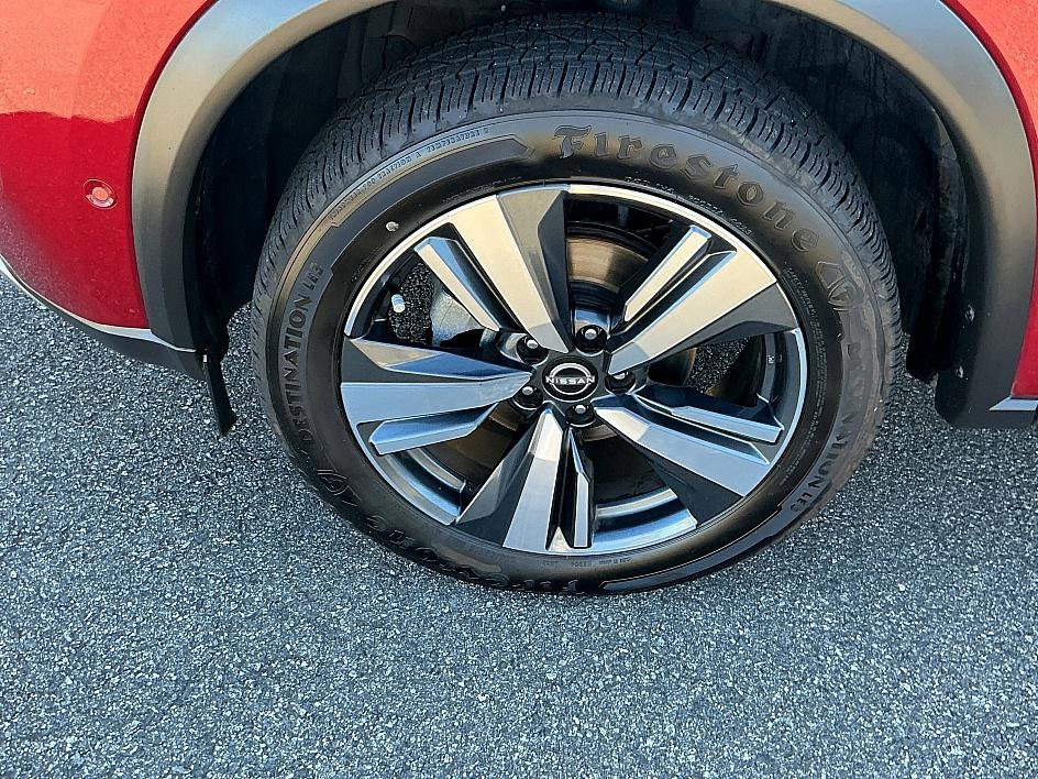 Certified 2023 Nissan Rogue Platinum w/ Platinum Premium Package image 7