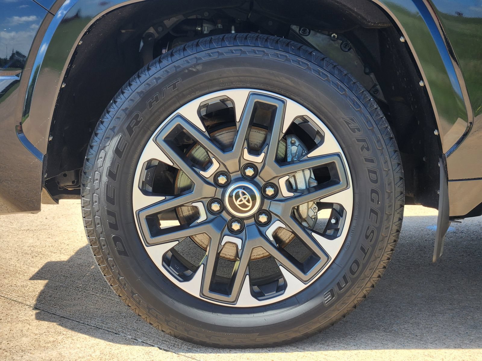 Used 2022 Toyota Tundra Platinum RWD image 14