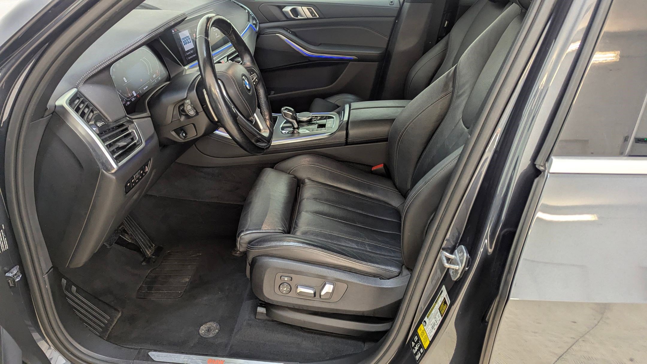 Used 2019 BMW X5 xDrive40i w/ Convenience Package image 4