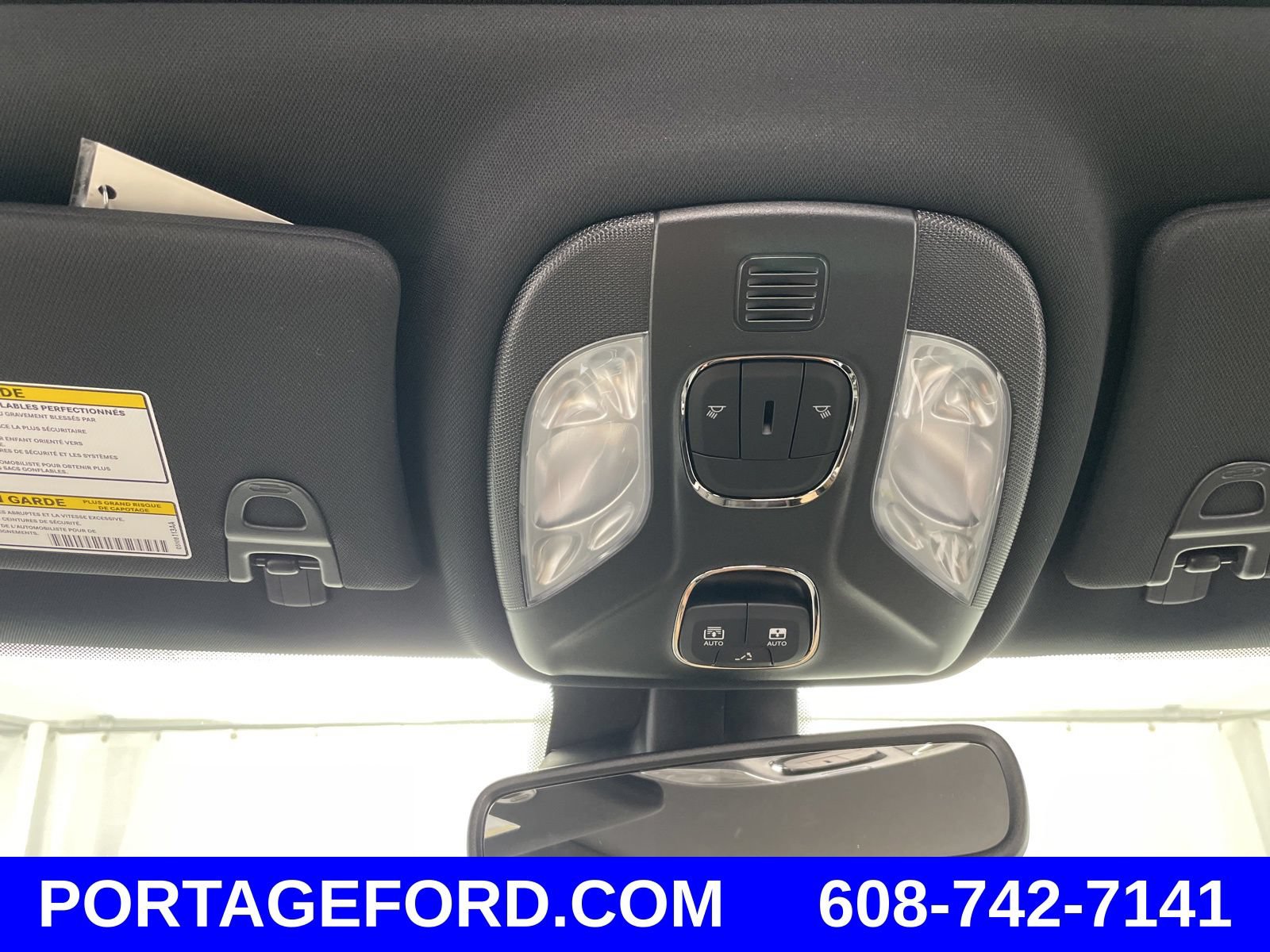 New 2025 Jeep Compass Limited w/ Sun & Sound Group AWD/4WD image 16