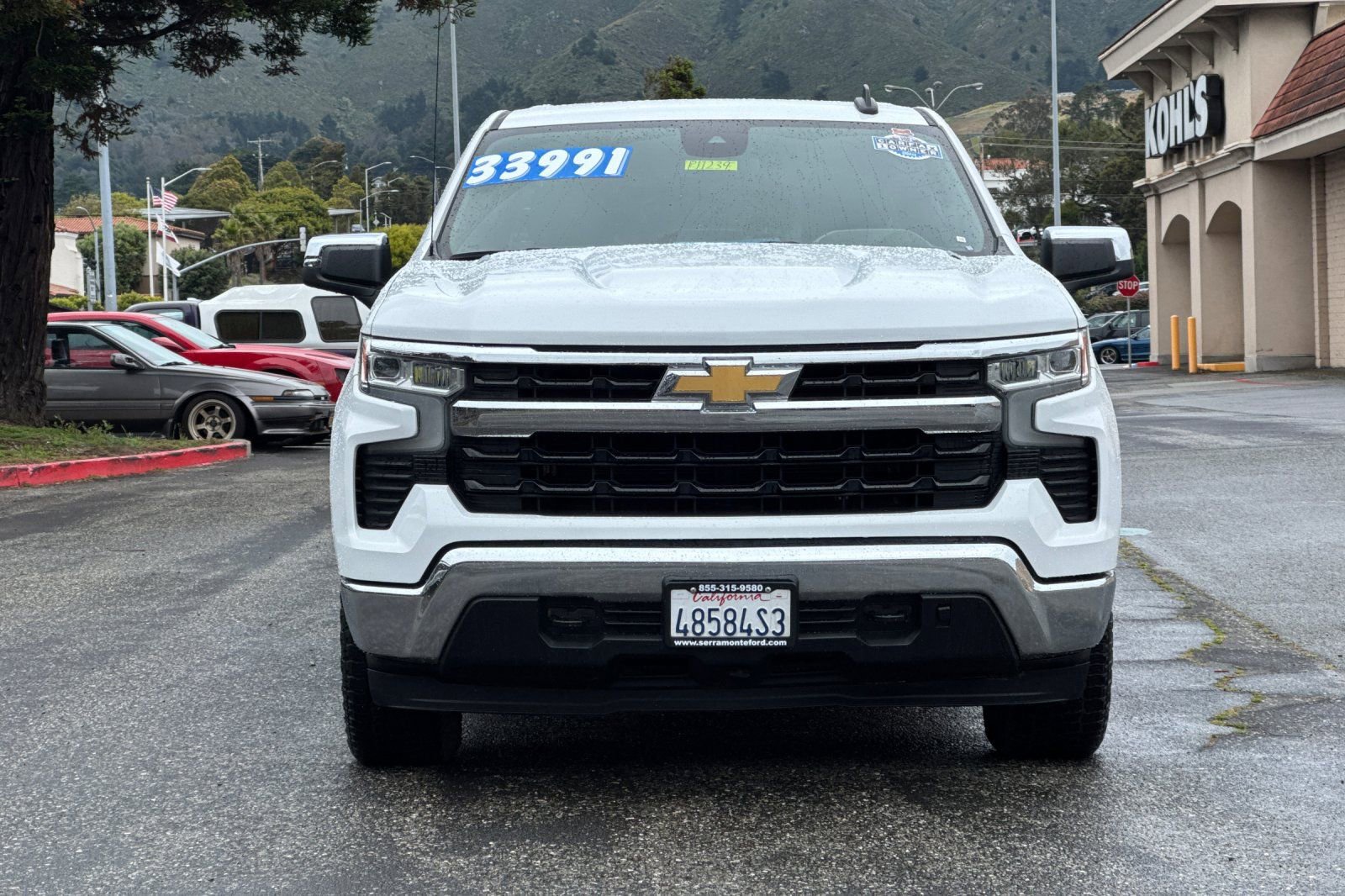 Used 2023 Chevrolet Silverado 1500 LT w/ Protection Package AWD/4WD image 12