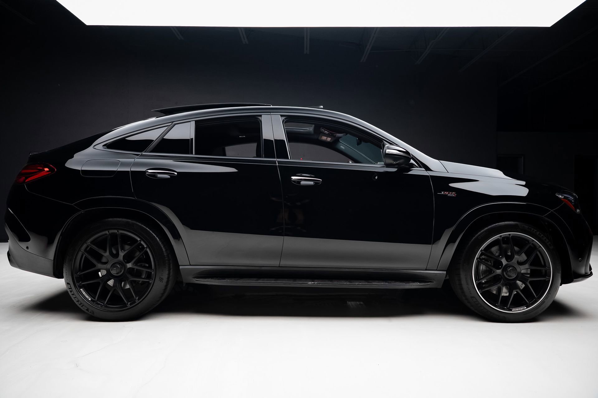 Used 2025 Mercedes-Benz GLE 53 AMG 4MATIC Coupe w/ AMG Night Package image 39