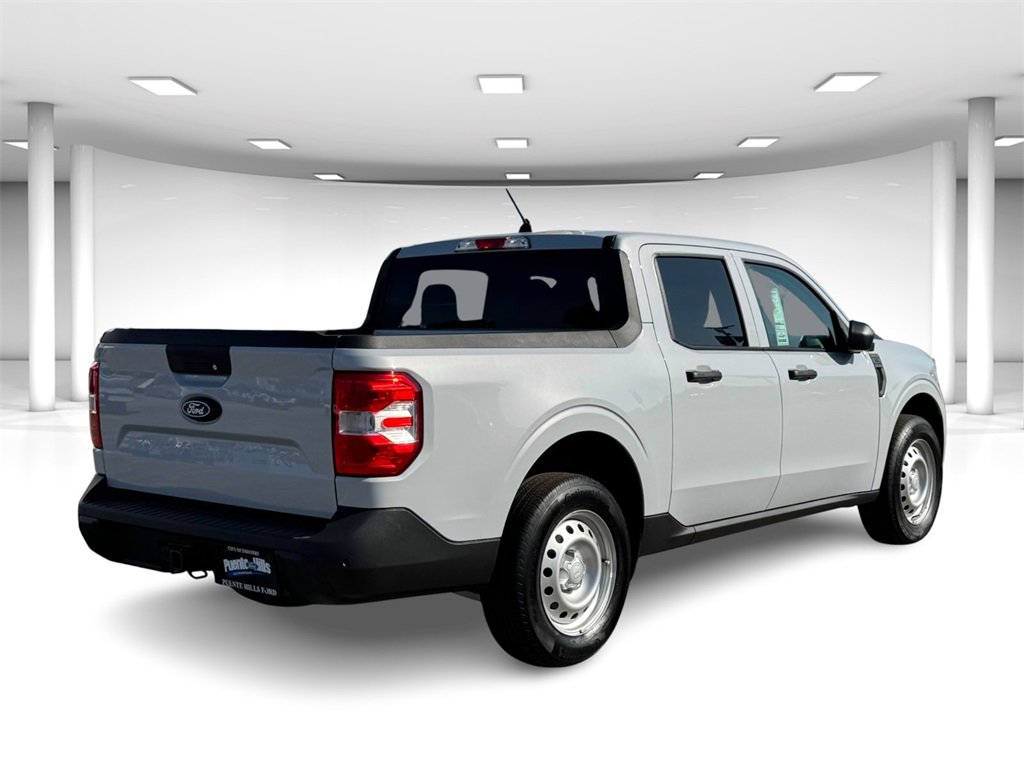 Used 2025 Ford Maverick XL w/ 4K Tow Package image 4
